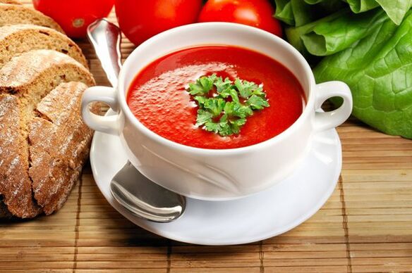 La carte des boissons diététiques peut être diversifiée avec de la soupe aux tomates
